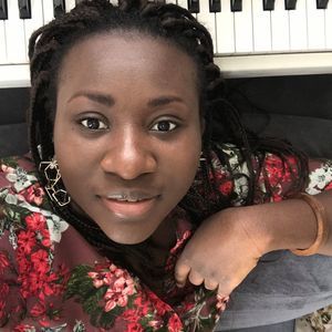 Meet your Posher, Inès-emmanuella